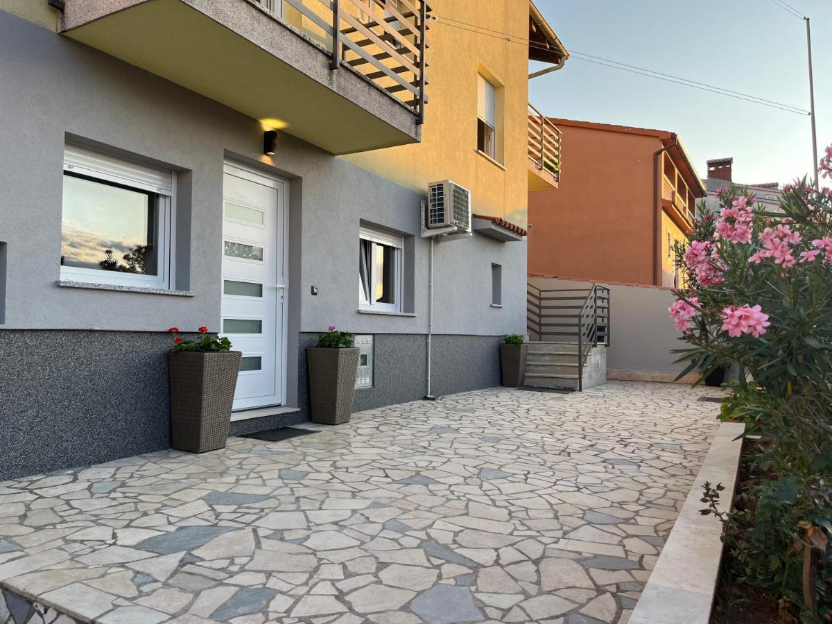 PUY Apartment A & N With Free Private Parking מראה חיצוני תמונה