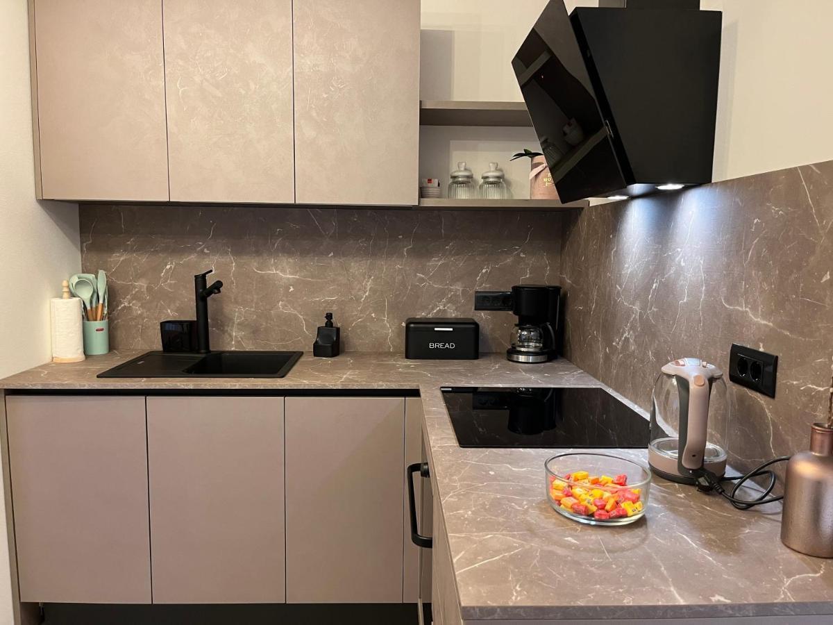 PUY Apartment A & N With Free Private Parking מראה חיצוני תמונה
